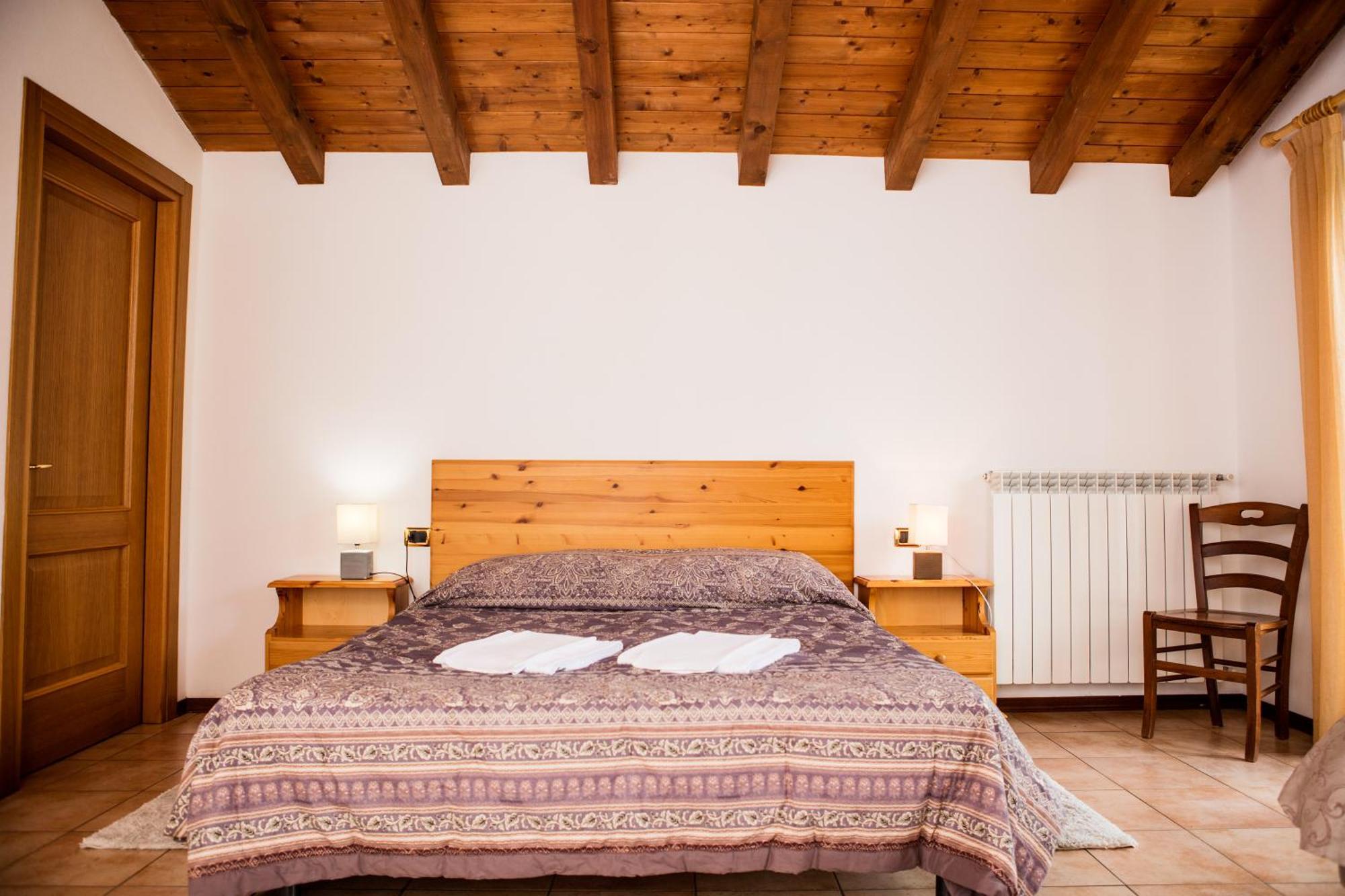 Agriturismo La Fonte Di Mariella Gravedona Cameră foto